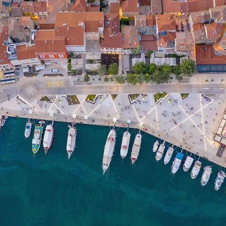 City Square Apartment Porec Luaran gambar